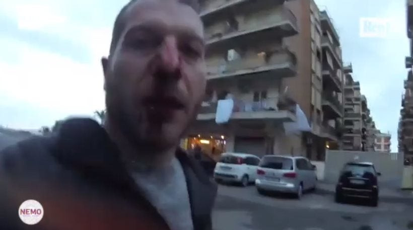 Μαφιόζος ξυλοκόπησε δημοσιογράφο και οπερατέρ του Rai (βίντεο)